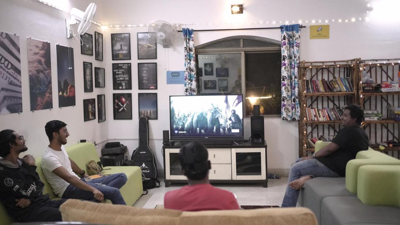 Hostel Lifespace- Twin Bungalow With Pods, Bunks, Private Rooms, Cowork & Cafe Пюн Екстериор снимка
